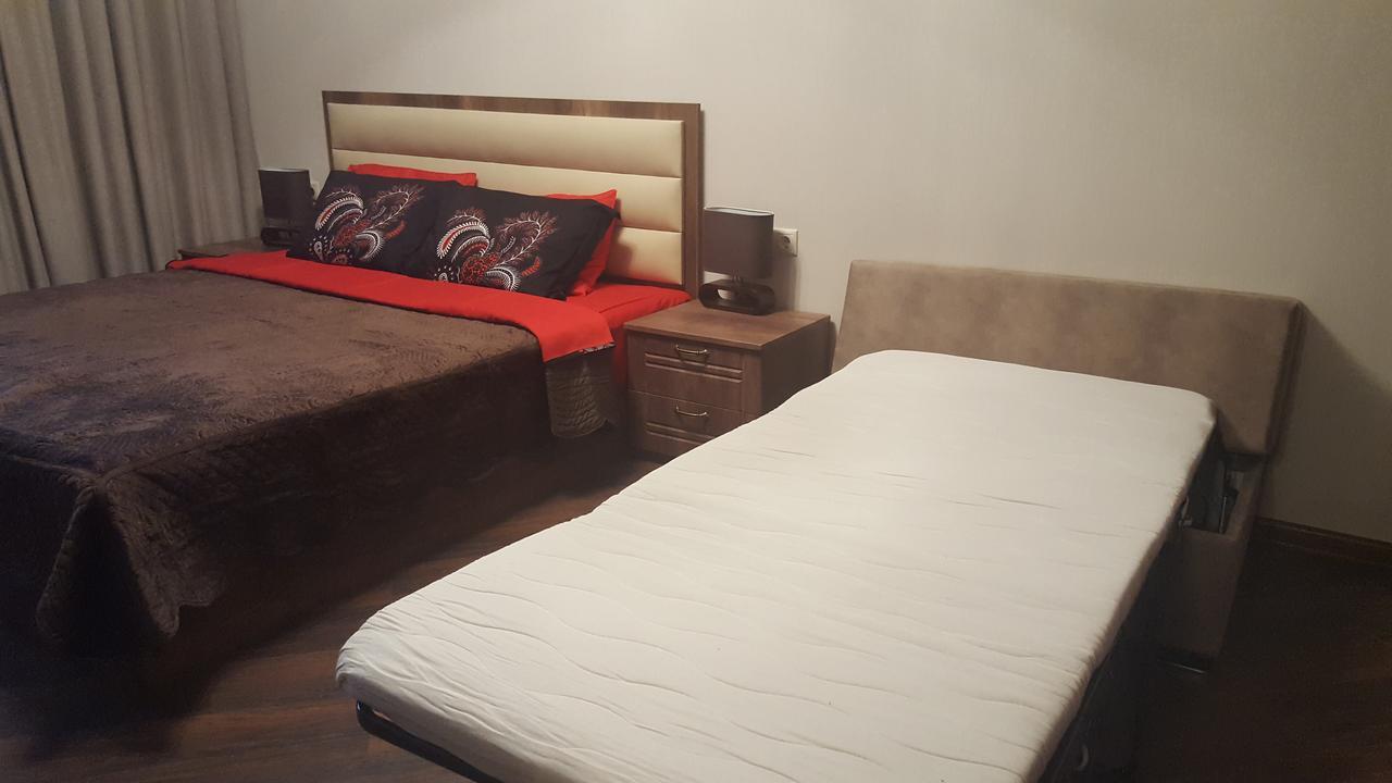 Mimino Apartment Deluxe First Line Batumi Exteriör bild