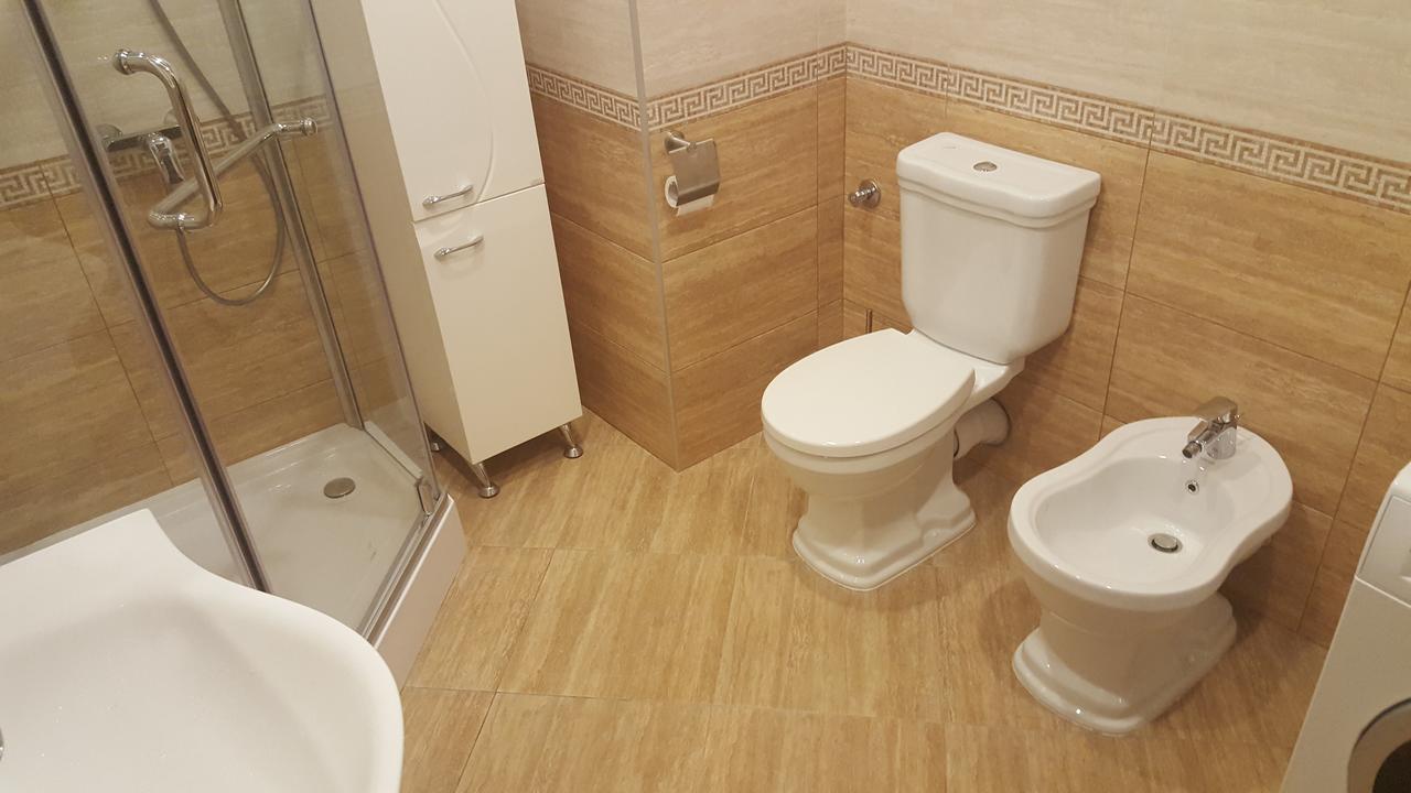 Mimino Apartment Deluxe First Line Batumi Exteriör bild
